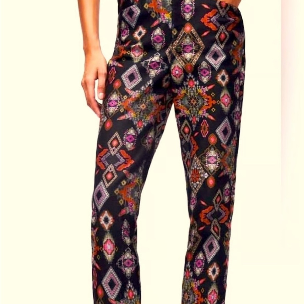 Zara Black and Multicolor Geometric Straight Leg Pants - Picture 3 of 12